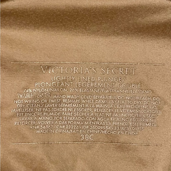 Nude Cross Back Victoria’s Secret Bra - Picture 3 of 3